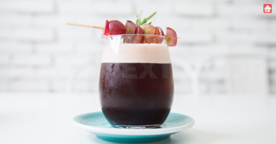 Soda-made-with-grapes--summer-drinks