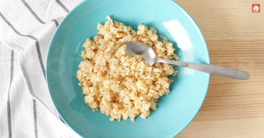quinoa-and-chia-porridge--breakfast-options