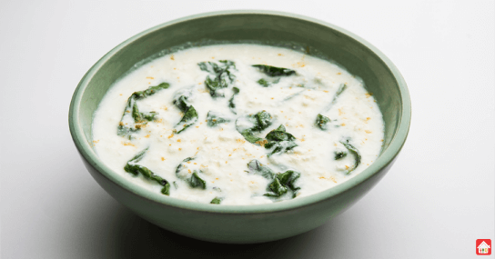 palak-raita--Indian-cuisine