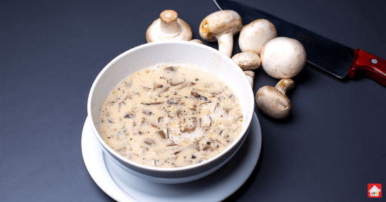 Soup-with-Almonds-and-Mushrooms--vegetable-broths