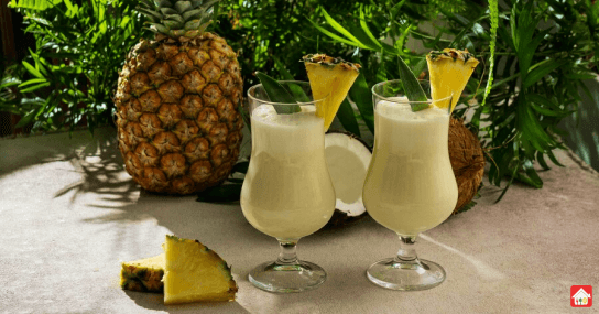 Classic-Pina-Colada --cocktail-for-summers
