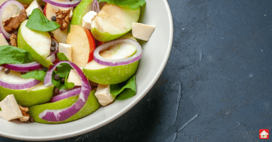 Pear-salad-with-Gorgonzola-Candied-Walnuts--Refreshing-summer-salads