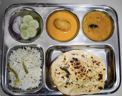 Combo Meal (Chapati, Varan,Rice,Dal Fry, Salad)