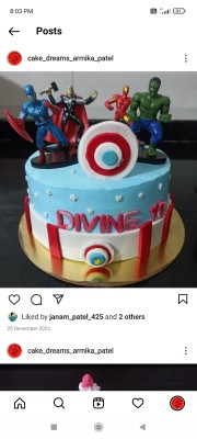 Avengers Cake 1 Kilo