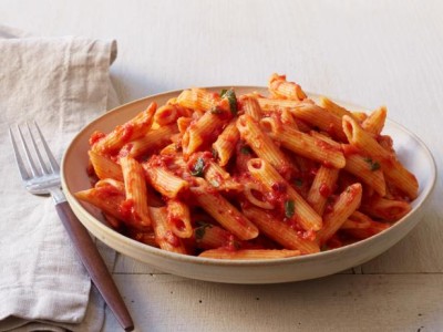 Italian Red Sauce Pasta (Serve - 2 People)