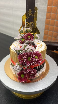 Anniversary Cake 500gm