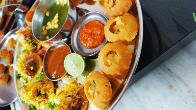 Pani Puri (Party Order Accepted – 100 Pieces)