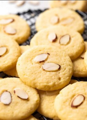 Cashew Almond Cookies