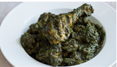 Dry Chicken With Green Masala