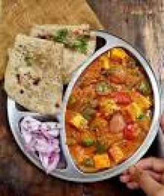 Dry Paneer Spicy  With Roti