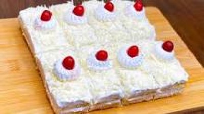 White Forest Pastry (Pair Of 3)