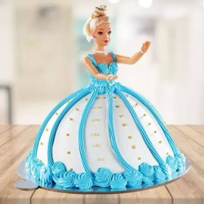 Doll Cake 1 And  Half Kg